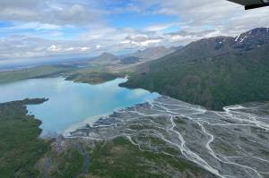 Braided flood plain into Skilak Lake. (Photo by Jackie Morton/USFWS)