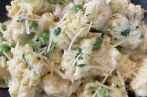This tuna casserole calls for peas, parsley and Parmesan incorporated into a sturdy pasta. (Photo by Tressa Dale/Peninsula Clarion)